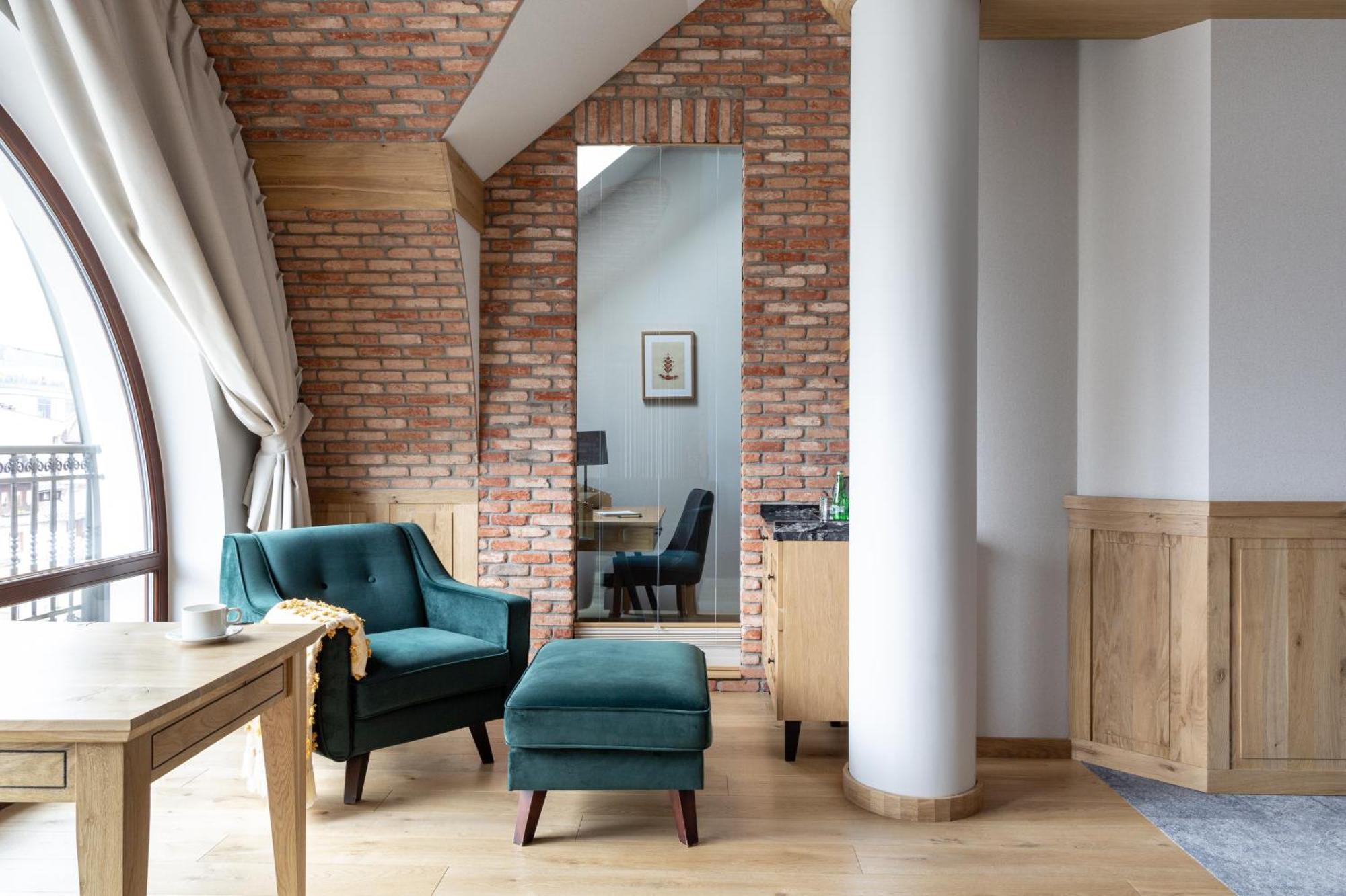Aparthotel Cristina 4*